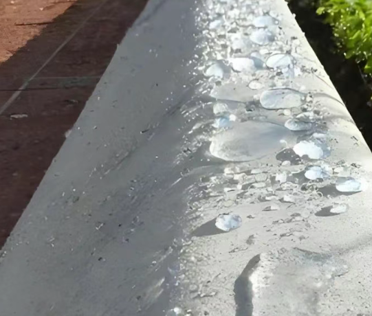 金川硅烷浸渍涂料在混凝土保护中的应用